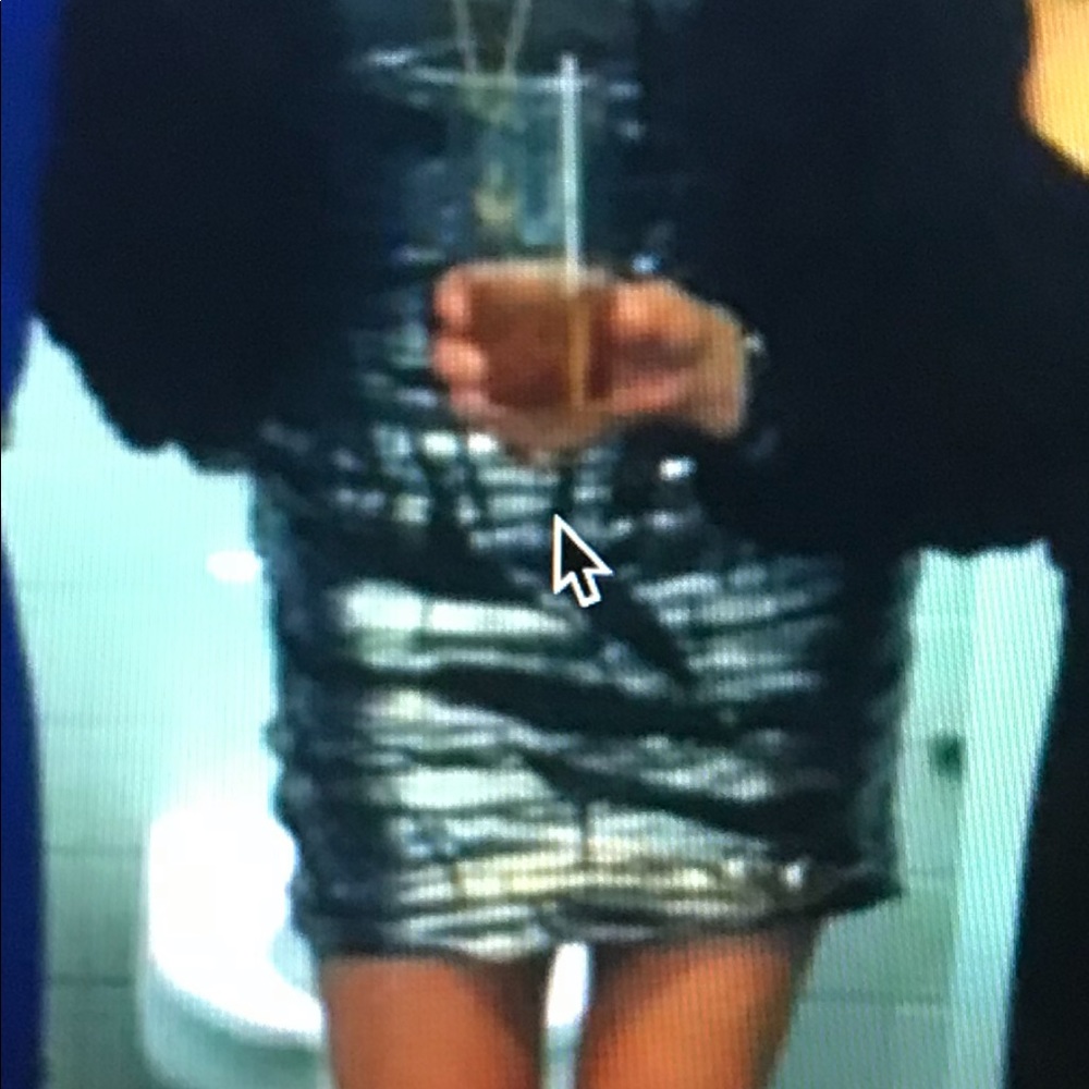 Nicole Miller mini dress/ or skirt